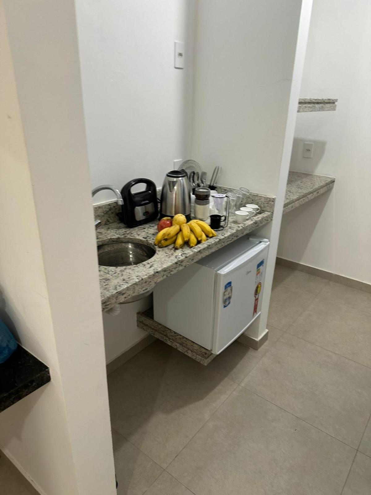 Suite Grega 5- Centro Da Vila Abraao Exterior photo